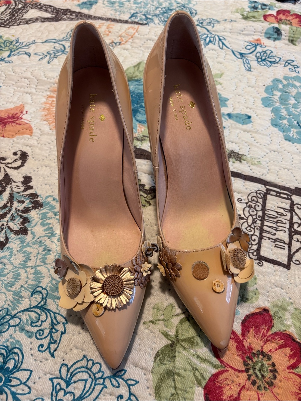kate spade nude patent floral-appliqué pointed pumps